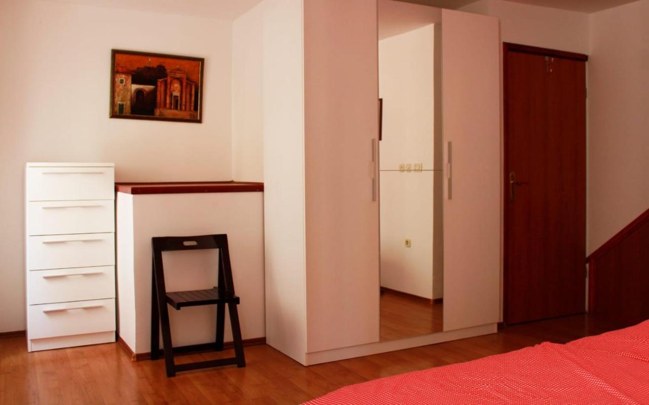 Apartment Roby Vrsar Exterior foto